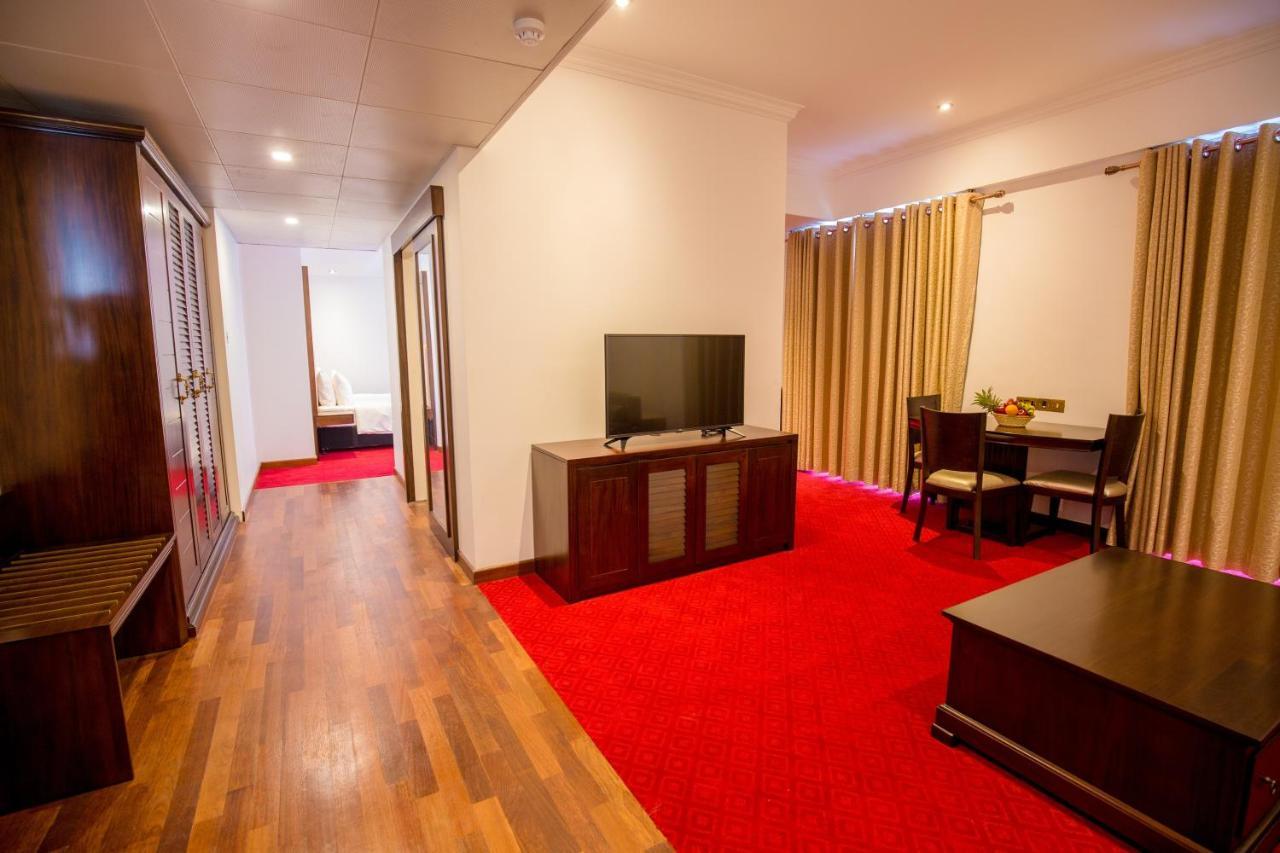 Trillium Boutique City Hotel Kolombo Zewnętrze zdjęcie